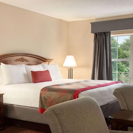 Hotel Ramada By Wyndham Pigeon Forge North Exteriér fotografie